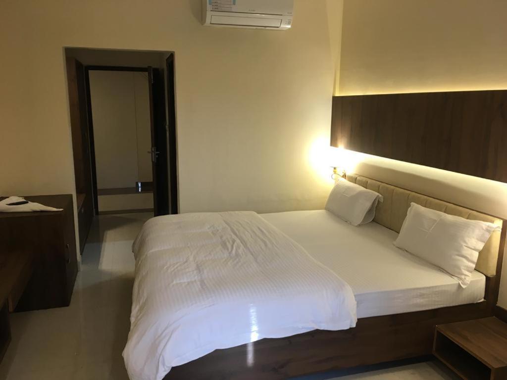 Hotel Rudraksh Varanasi